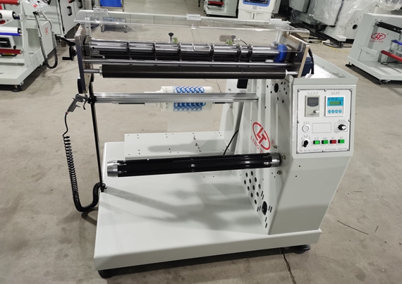 Auto slitting rewinding machine 